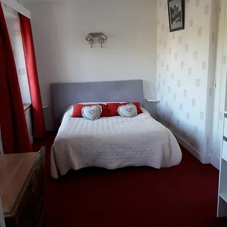 Frühstückspension Chambres D'hotes Du Moulin Du Vey 3*