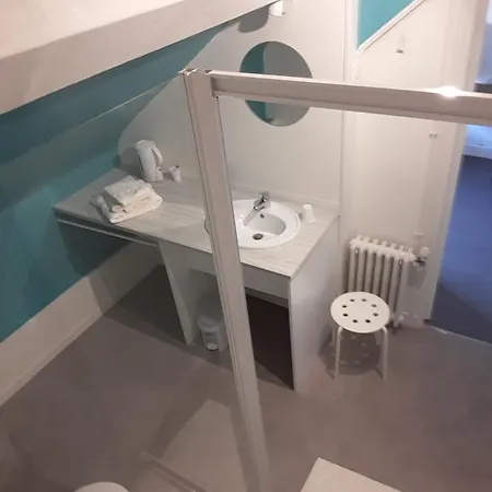 D'hôtes Du Moulin Du Vey Alojamento de Acomodação e Pequeno-almoço Clécy