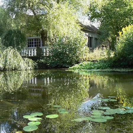 D'hôtes Du Moulin Du Vey 3*