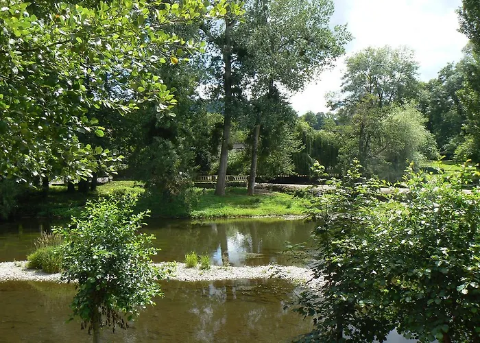 Chambres D'hotes Du Moulin Du Vey Bed & Breakfast